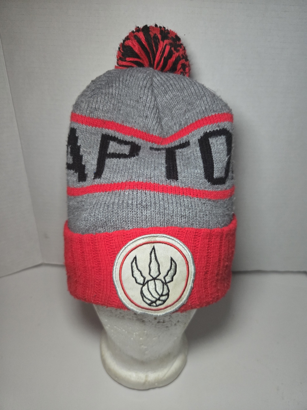Mitchell And Ness Toronto Raptors Beanie